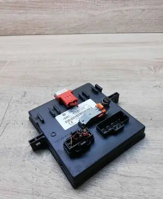 Audi A6 S6 C6 4F Comfort/convenience module 4F0907279 F005V00562