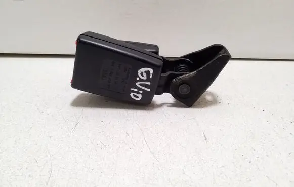 Audi TT TTS Mk2 Rear seatbelt buckle 8J8857739H