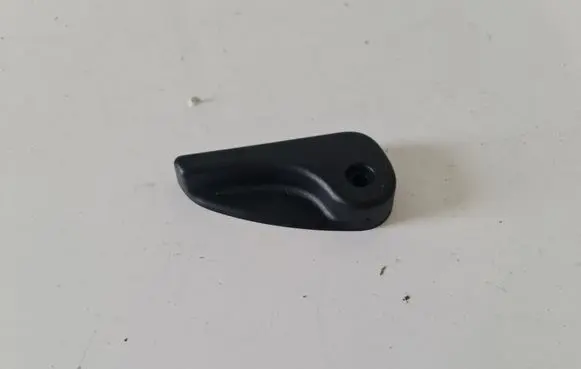 Engine bonnet (hood) release handle