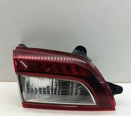 Subaru Outback (BS) Tailgate rear/tail lights 13260228