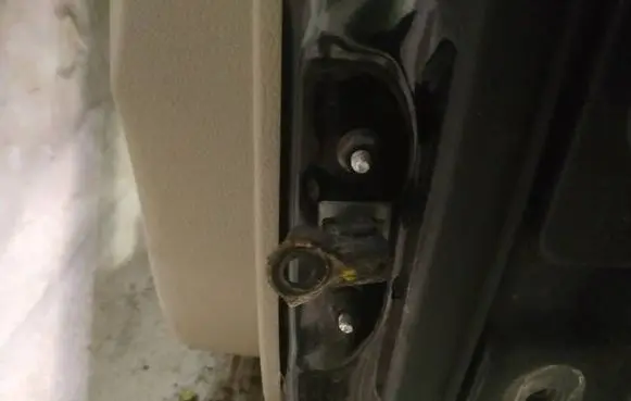 KIA Optima Front door check strap stopper 