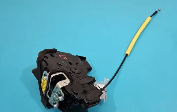 KIA Rio Front door lock 81310-H8040 IMPRK1440282