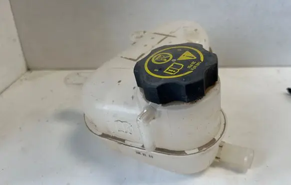 Opel Karl Coolant expansion tank/reservoir 94511521