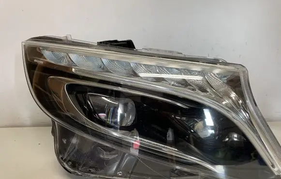 Mercedes-Benz V Class W447 Headlight/headlamp A4479060201