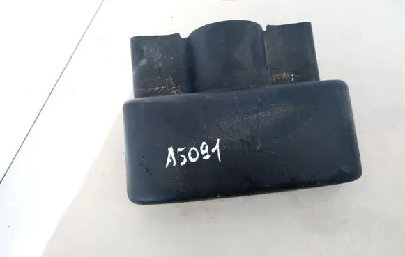 Land Rover Discovery 3 - LR3 Steering wheel column trim QRB500035XXX