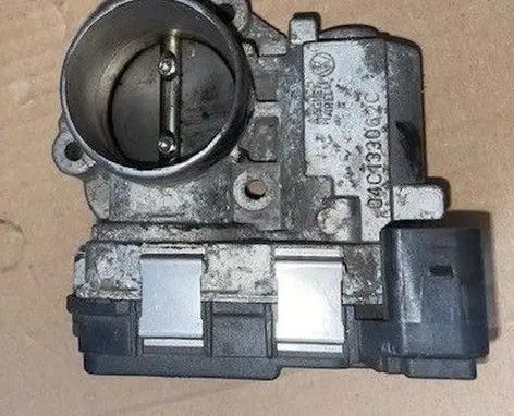 Audi A1 Throttle body valve 04C133062C-KG