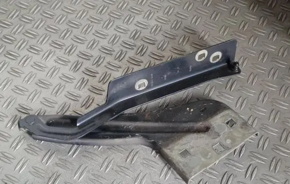 Jaguar F-Pace Engine bonnet/hood hinges HK8316800 LHHK8316800