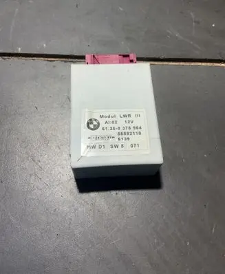 BMW 5 E39 Light module LCM 8375964
