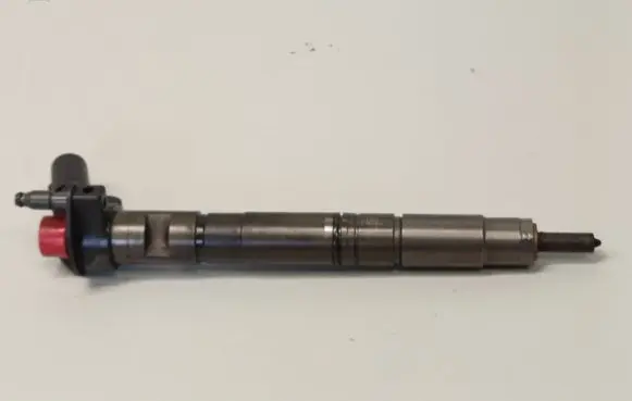 Volkswagen Tiguan Fuel injector 03L130277 0445116030