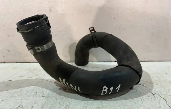 Mini One - Cooper R57 Turbo air intake inlet pipe/hose 