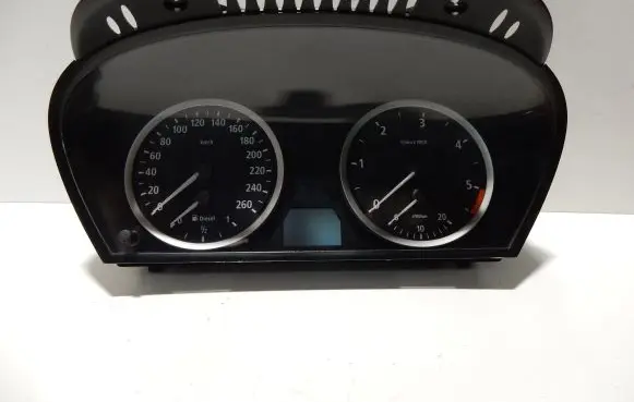 BMW 5 E60 E61 Speedometer (instrument cluster) 62119135253 9135253