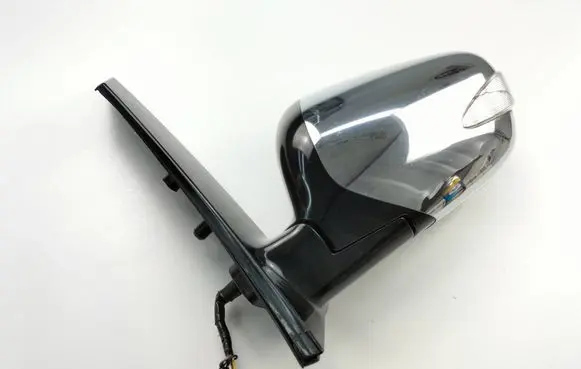 Mitsubishi Grandis Front door electric wing mirror 022233