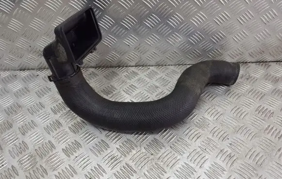 Mazda Premacy Air intake hose/pipe