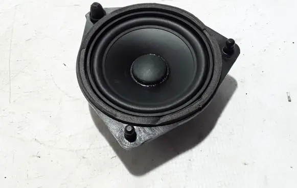 Mercedes-Benz GLS X166 Front door high frequency speaker A2318200702
