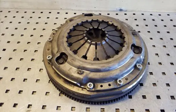 Nissan Qashqai Clutch set kit 12310ET000 NSC655
