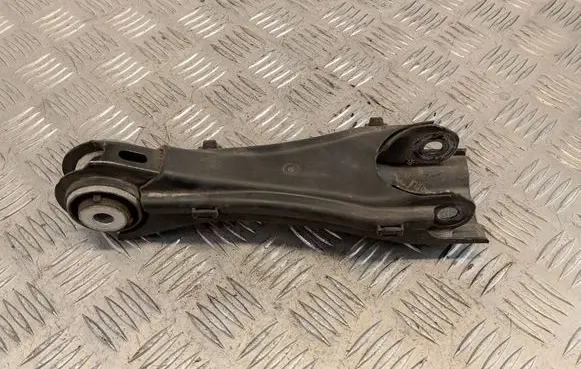 Rear upper control arm/wishbone