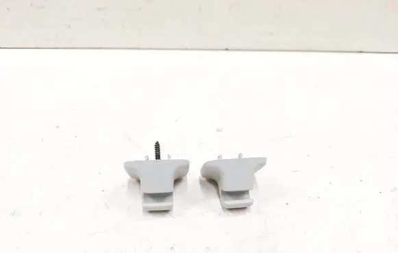 Sun visor clip/hook/bracket