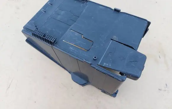 Citroen DS5 Battery box tray 9687472580 3115