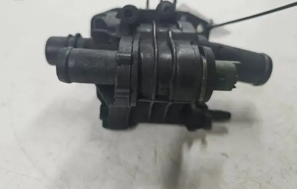 Mazda 3 I Thermostat housing 9647767180