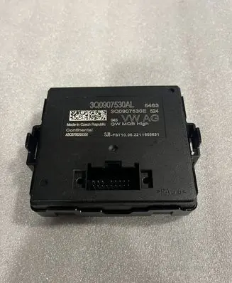 Volkswagen PASSAT B8 Gateway control module 3Q0907530AL