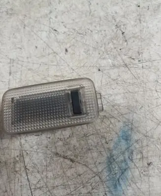 Toyota Avensis T250 Other interior light 8124005040