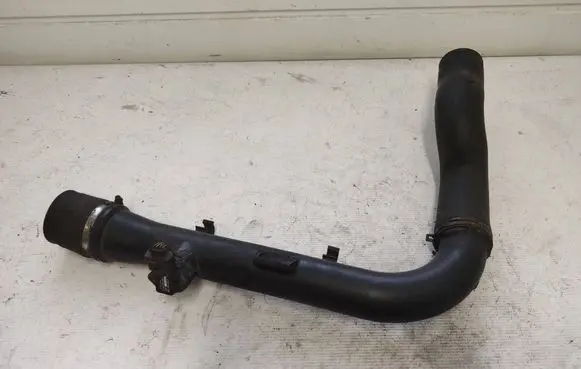 Intercooler hose/pipe