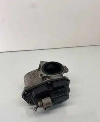Volkswagen Tiguan EGR valve 03L131501K