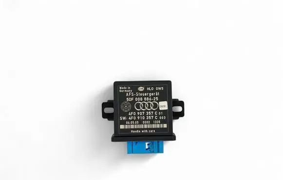 Audi A8 S8 D3 4E Light module LCM 5DF00888625 4F0910357C 4F0907357C