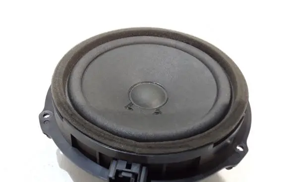 Ford Focus Front door speaker AA6T18808AA