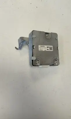 Toyota Sienna XL40 IV Other control units/modules 8657245010 1669001023