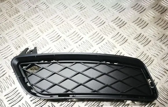 BMW X3 F25 Front bumper lower grill 7210469