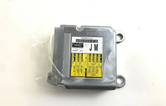 Lexus RX 450H Airbag control unit/module 8917048A20 1508004082