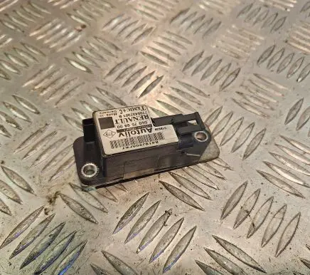 Renault Scenic I Airbag deployment crash/impact sensor 7700437301B 550759800