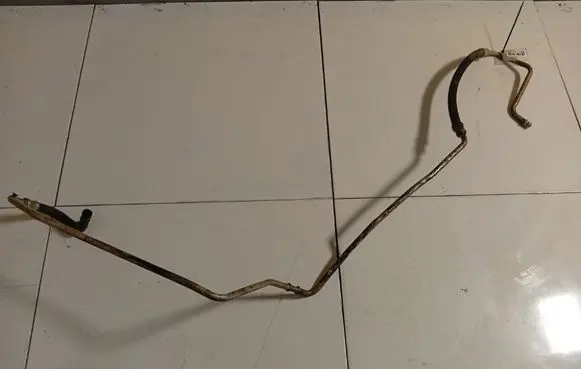 Peugeot 206 Air conditioning (A/C) pipe/hose 