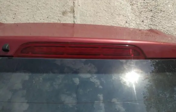 Mazda 2 Third/center stoplight