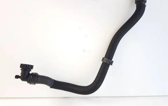 Citroen C5 Aircross Engine coolant pipe/hose 9822405680