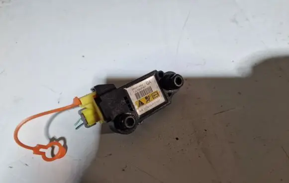 Chevrolet Captiva Airbag deployment crash/impact sensor 96631484