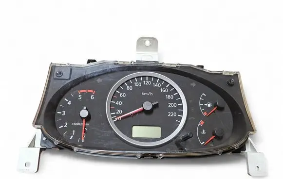 Nissan Almera Tino Speedometer (instrument cluster) BU714