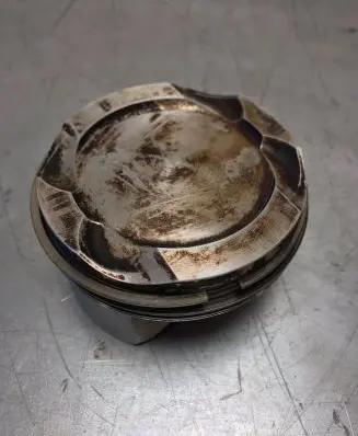 BMW 7 F01 F02 F03 F04 Piston 89L106