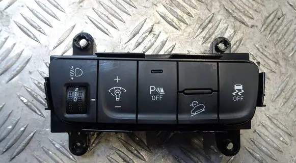 Hyundai Kona I Headlight level height control switch 93710-J9000