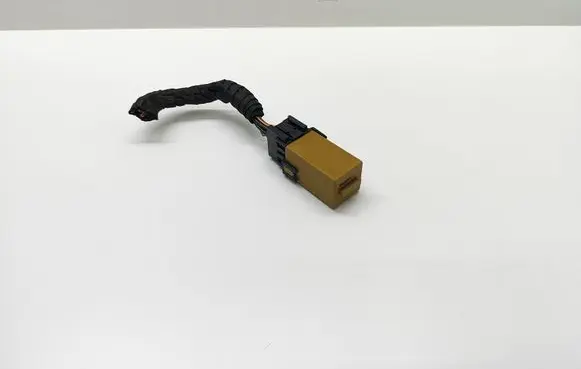 BMW 5 E60 E61 Window wiper relay 8384505 61368384505
