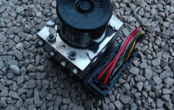 Volkswagen Touareg I ABS Pump 7L0614517C 10021202454