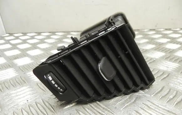 Opel Astra K Rear air vent grill 39079606 T8986