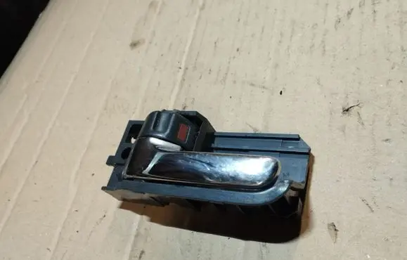 Toyota Avensis T250 Front door interior handle 50594A1