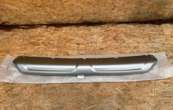 Renault Kadjar Front bumper lip 620842953R