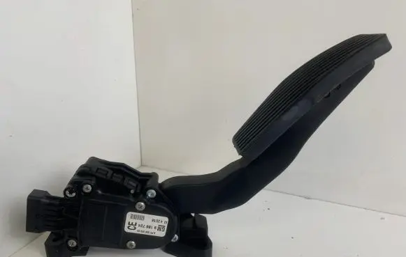 Saab 9-3 Ver2 Accelerator pedal position sensor 9186724