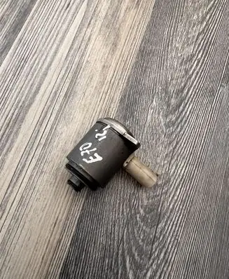 BMW X5 E70 Hydraulic servotronic pressure valve 