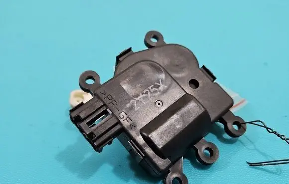 Mazda 6 A/C air flow flap actuator/motor IMPRK1473476
