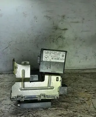 Mercedes-Benz CLK A208 C208 Fuse module 2095450101 5DK00848610