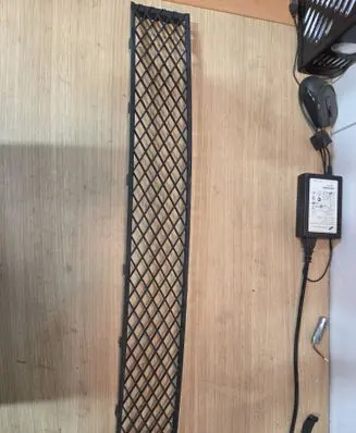BMW 7 F01 F02 F03 F04 Front bumper lower grill 7183870